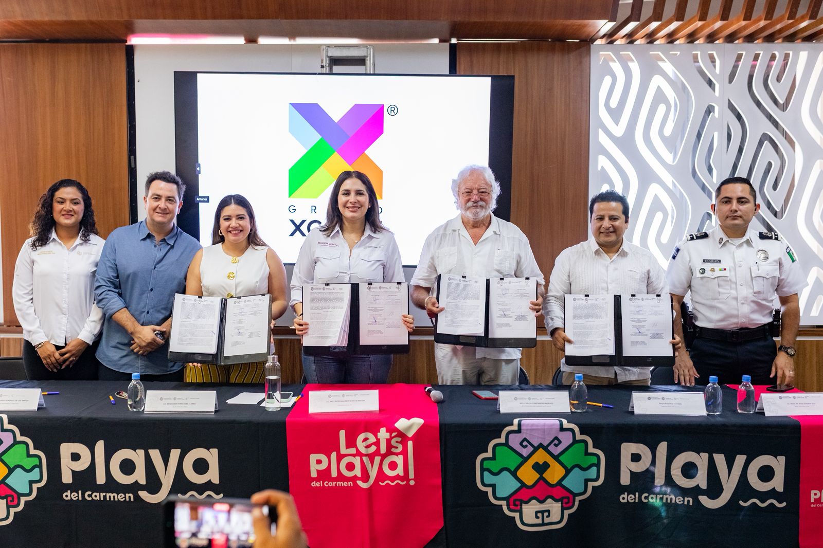 Fortalece Playa del Carmen turismo social con firma de convenio con Grupo Xcaret
