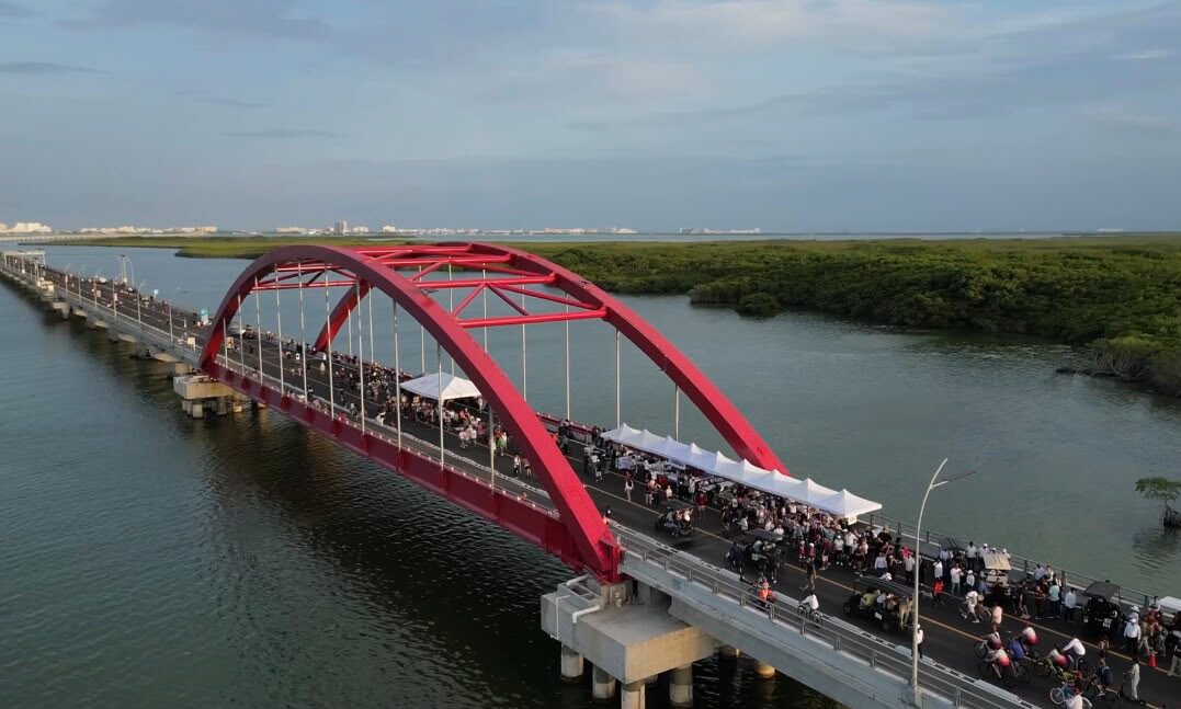 Más de 6 mil asistentes en primera edición de “PuenteyAndo”.